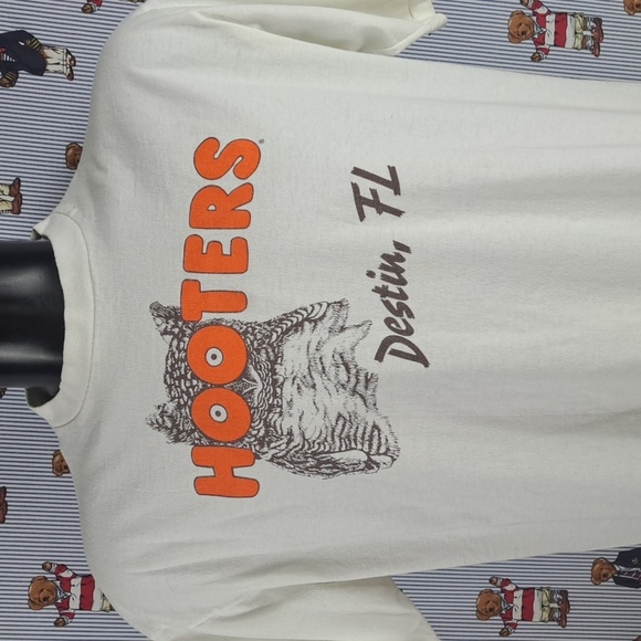 Vintage Hooters Destin FL official tags double-sided graphics white XL t-shirt - Picture 1 of 8